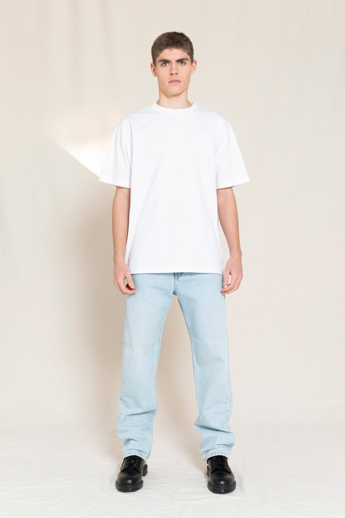 AUSTIN Super Bleached Blue - 5-Pocket Loose Fit Jeans