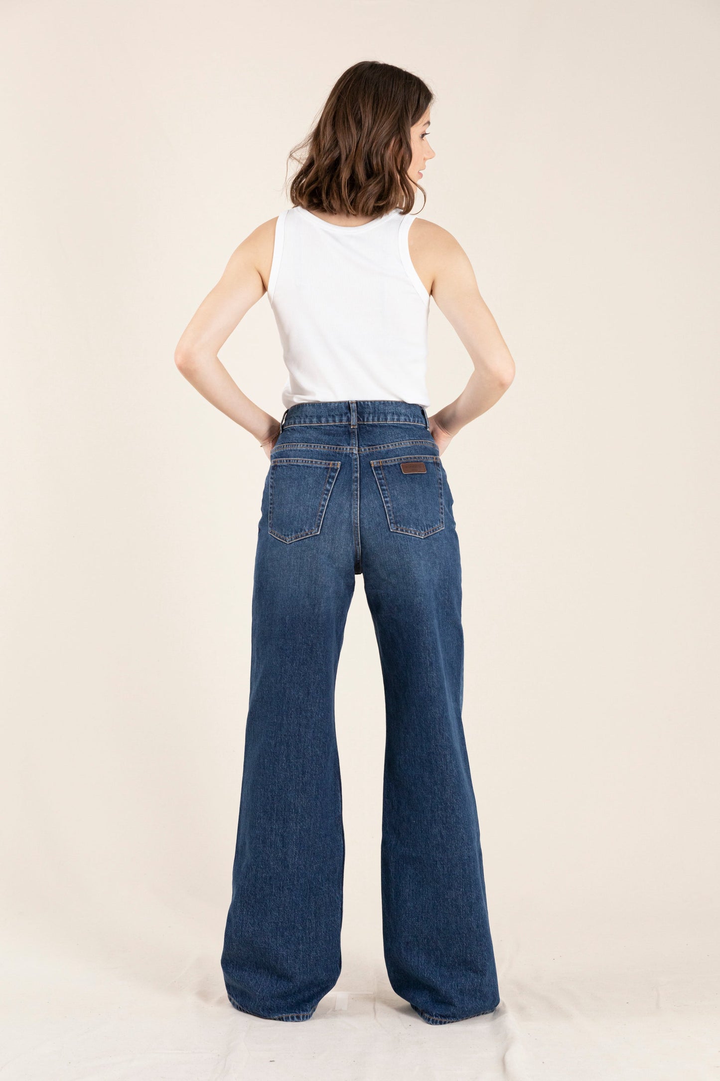 FIONA Medium Blue - Flare Fit Jeans